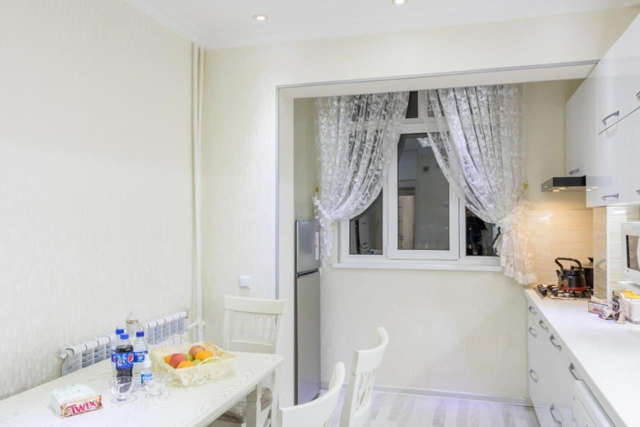 Metro Aybek Center Of Tashkent Comfort 1 Bedroom And Hall Exterior photo